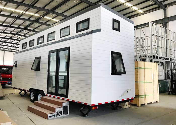 Quality Light Steel Prefabricated Luxury Tiny House On Wheels And 3 Bedroom Micro Prefab Cabins for sale