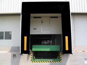 Quality Dock Shelter for warehouse ,PVC ,all size and color ,OEM for sale
