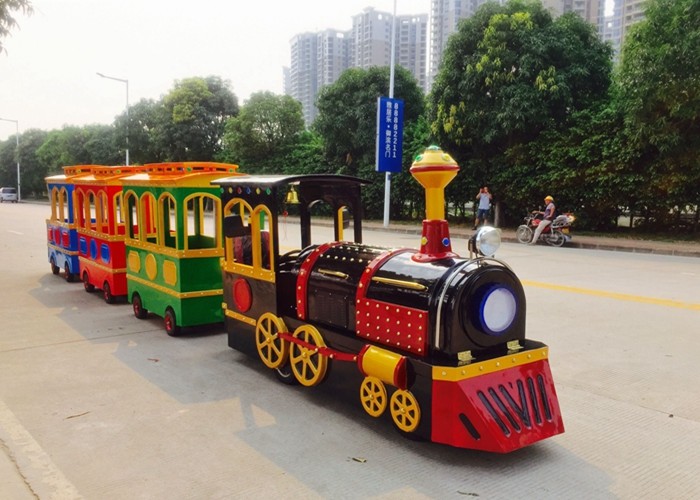Quality Colorful Painting Shopping Mall Train , FRP Material Trackless Train Ride for sale