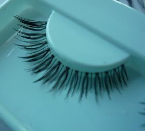 Quality Curly Natural False Eyelashes Makeup , Semi Permanent Eye Lashes for sale