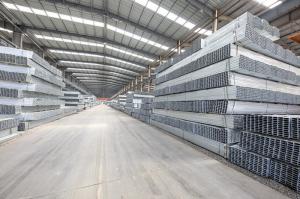 Quality 70*70 Galvanized Steel Square Tubing , A500 Standard Galvanized Steel Rectangular Tube for sale