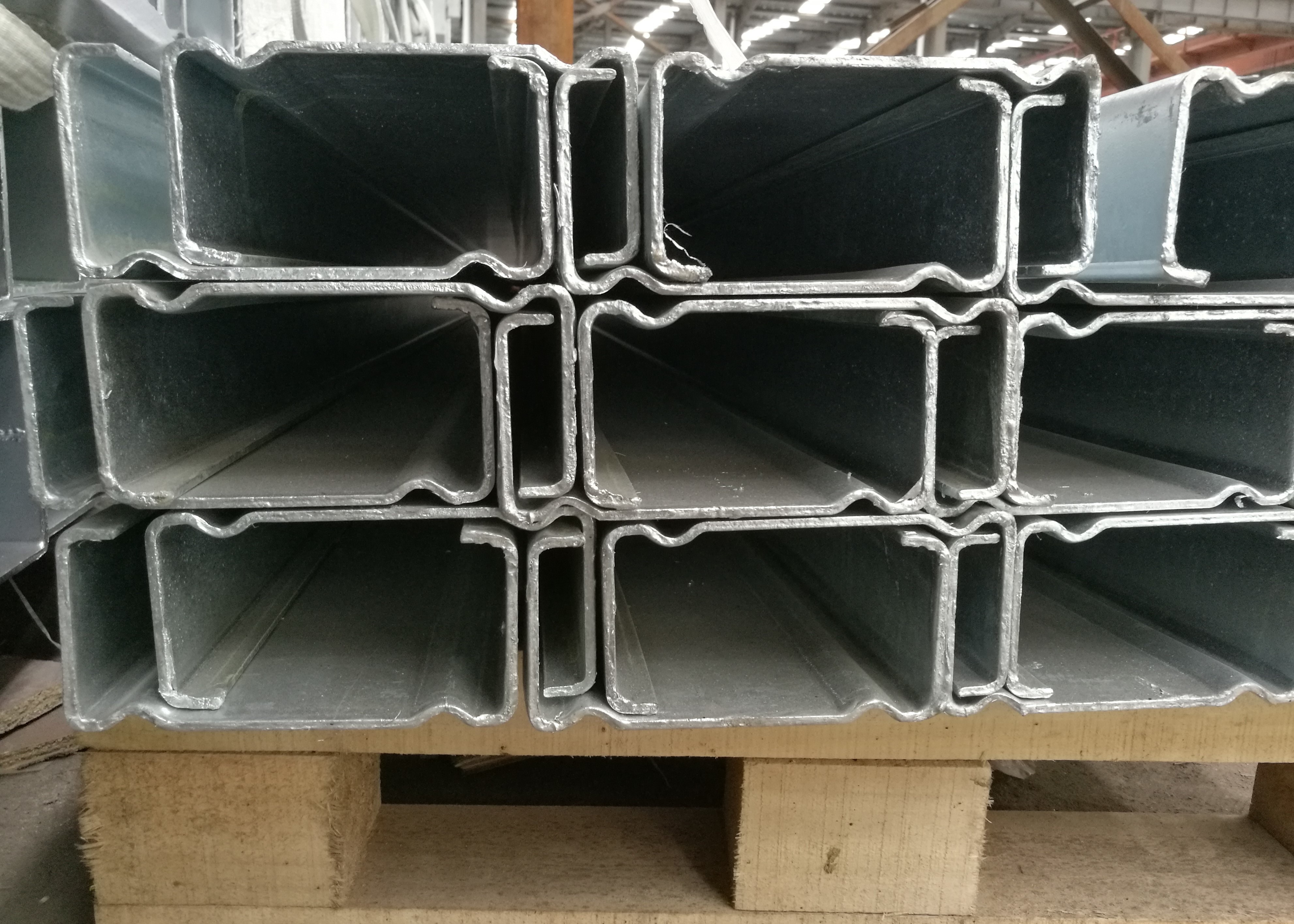 Quality High Toughness Galvanized Steel Channel , 150*100 Cold Rolled C Channel for sale