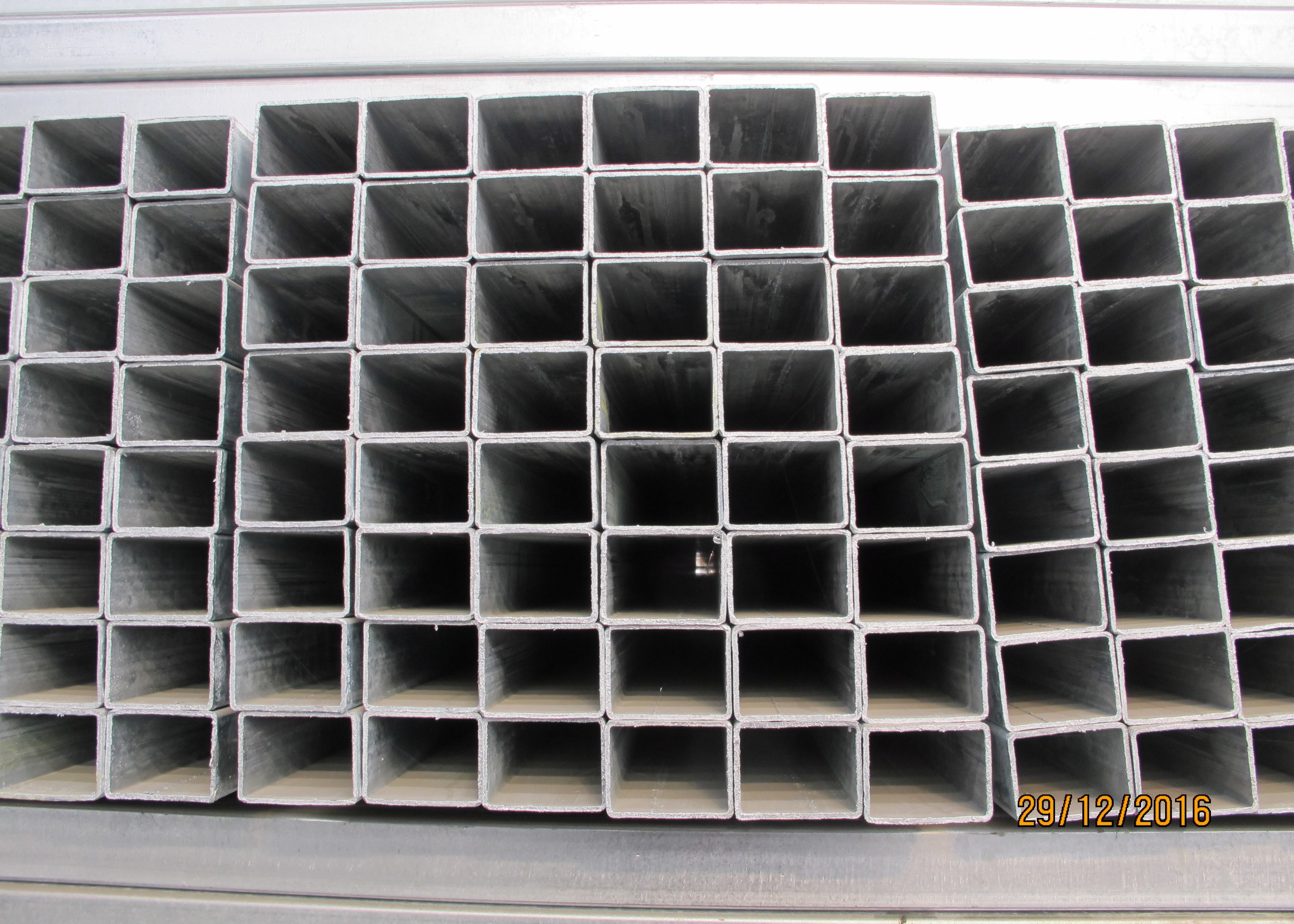 Quality 2 Inch Galvanized Square Tubing Corrosion Resistance With Protective Coatings for sale