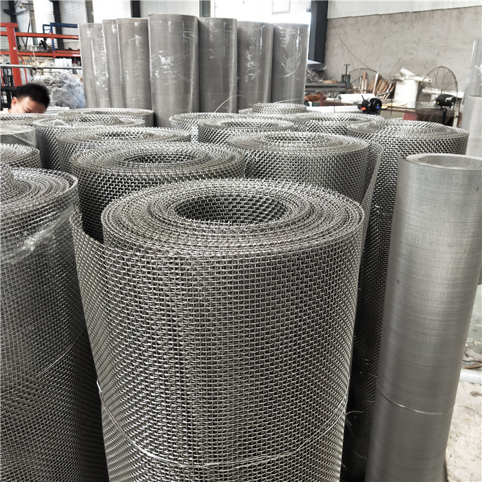 Quality Solid Sieve Filtration 50FT 39μM 316 Stainless Steel Wire Mesh for sale