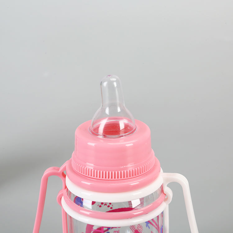 Handled Plastic Silicone Feeding Bottle With Formula For Baby