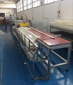 Quality Automatic Polyester Mylar Automatic Shrink Wrap Machine For Sandwich Busway for sale