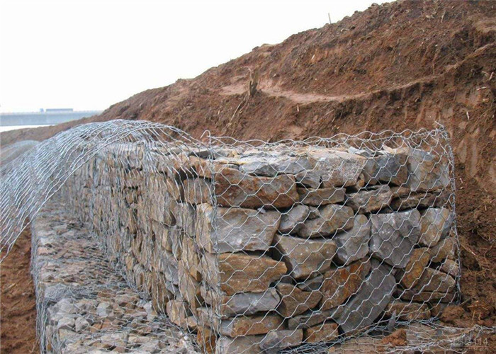 Quality Hexagonal Cage Gabion Wire Mesh 2m Width Stainless Steel Gabion Baskets for sale