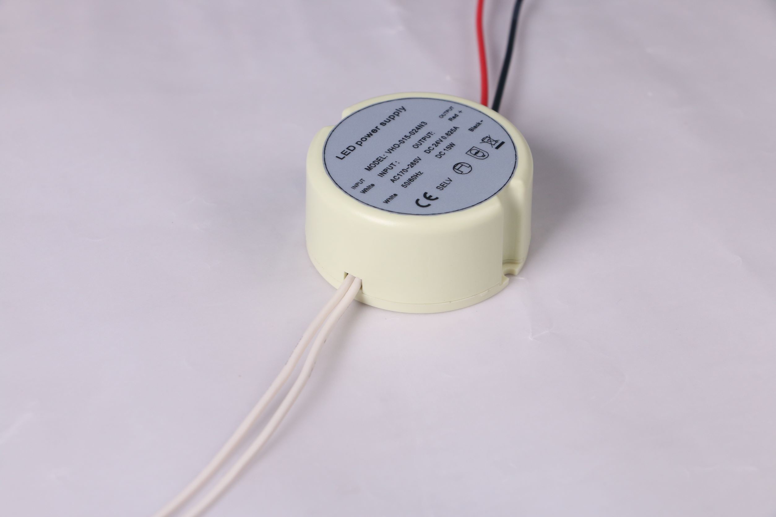 Quality Round Case IP20 Plastic LED Driver 12V 15W Power Supply For Strip Light for sale
