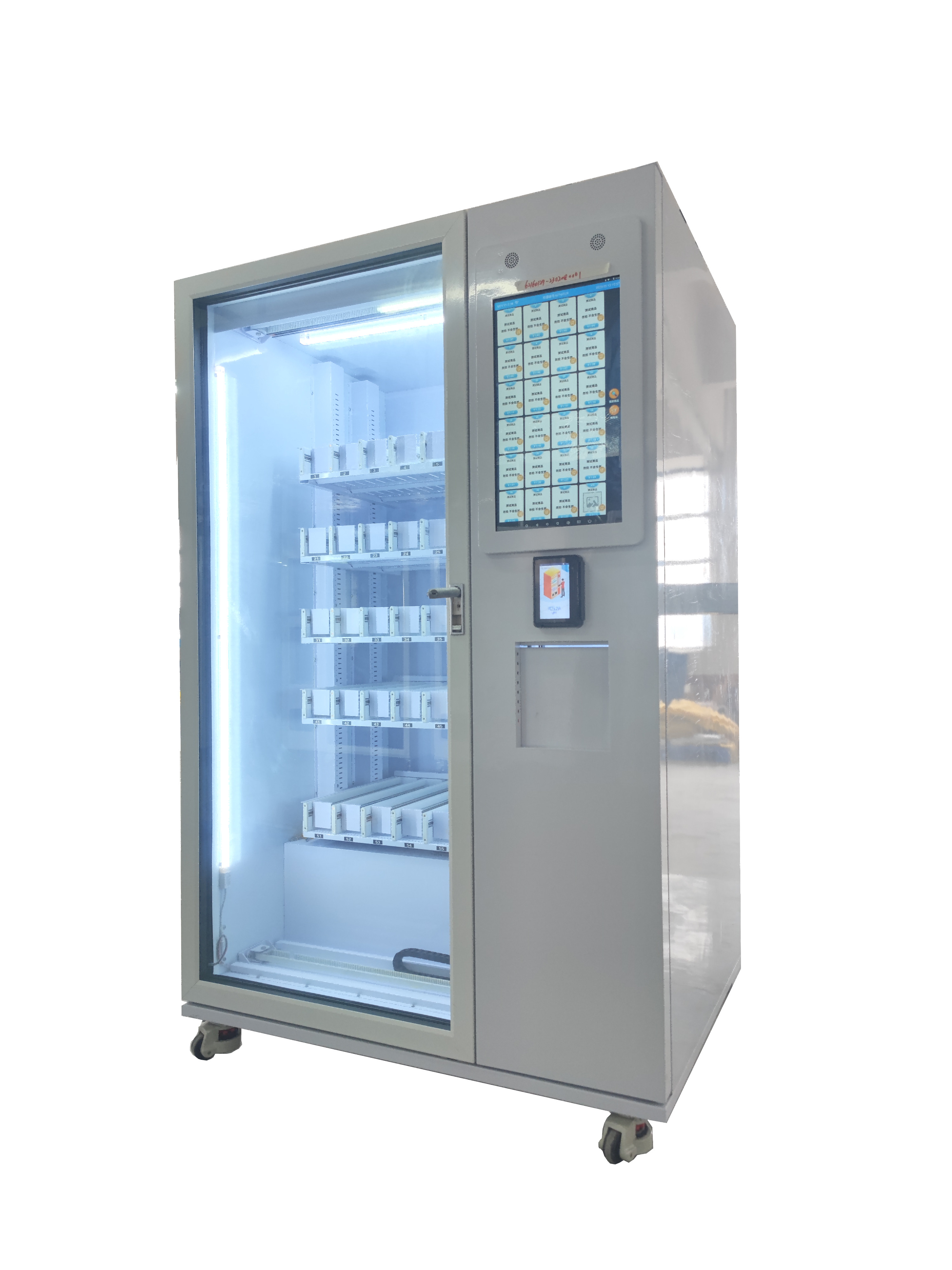 Quality Birthday Cake Cupcake Snack Food Vending Machine With 22 Inch Touch Screen for sale