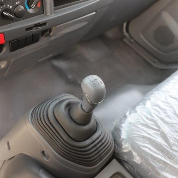 2024 Hot Sale Isuzu Cargo Truck HOWO Light Truck