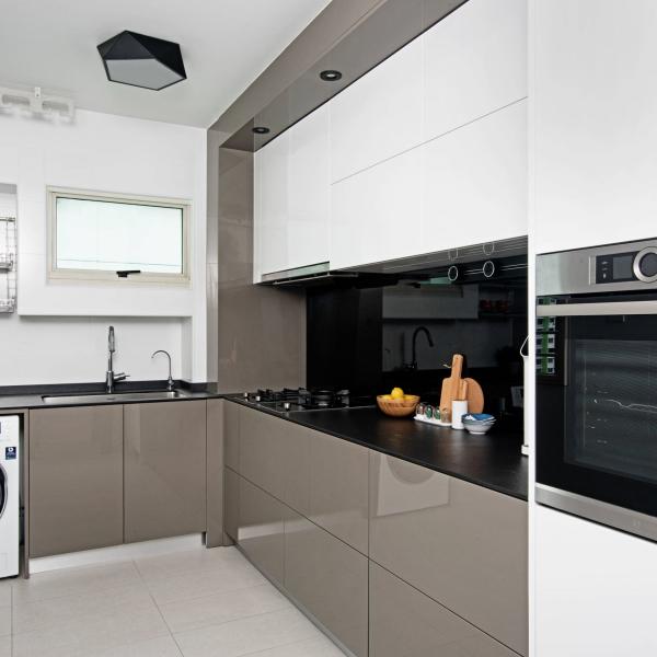 Small Size High Gloss Gray And White Lacquer Kitchen Cabinet Smart Kitchen Pantry Cabinet