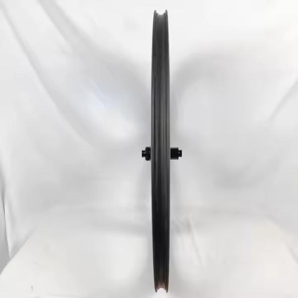 Rear Fixed Gear 700C Road Bike Wheelset 3 Spoke 70mm Depth With Wave Circle Disc Brake System