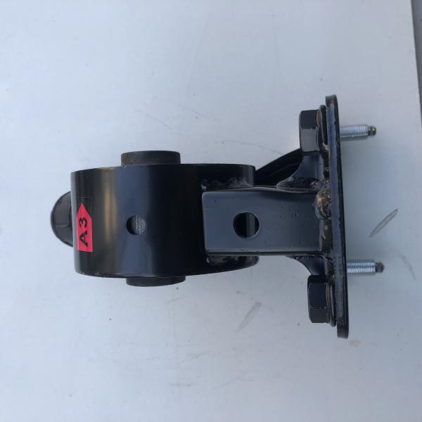 12371-31150 Car Engine Mounting