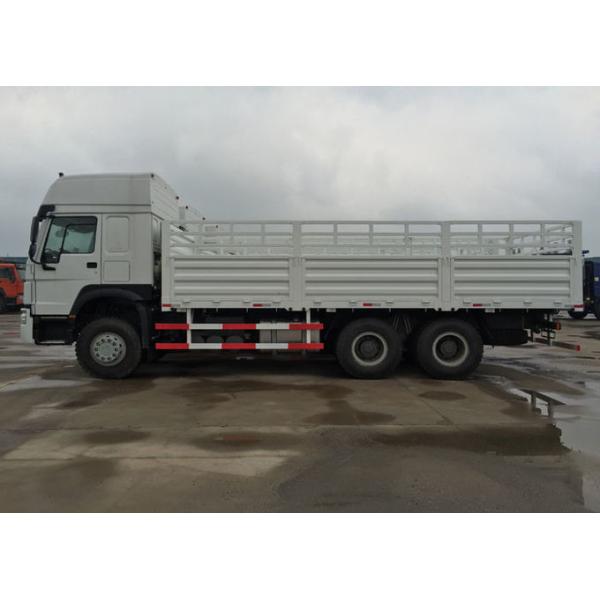 Commercial Cargo Vans 25 - 30 Tons LHD / RHD Euro 2 266 - 371HP Lorry Vehicle
