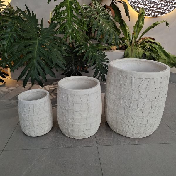 Round Fiber Clay Planter for Indoor and Outdoor Use