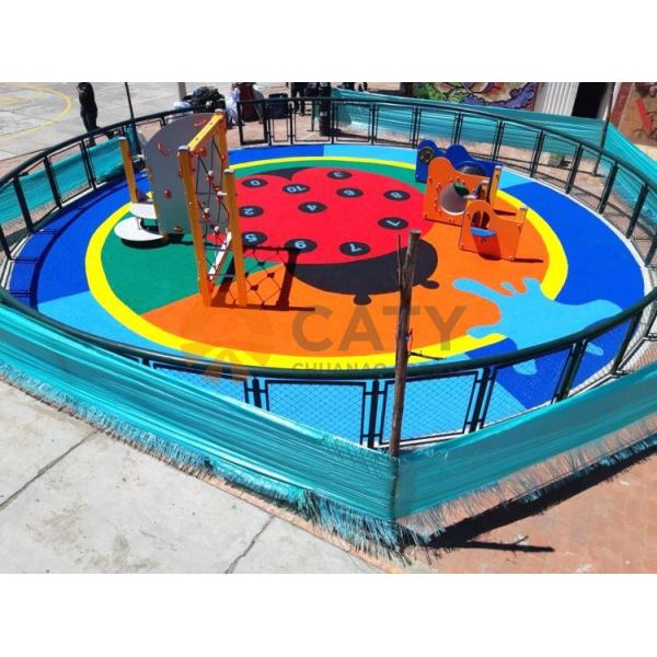 Resilient Rubber Mulch Chips , Anti Corrosion Recycled Rubber Pellets