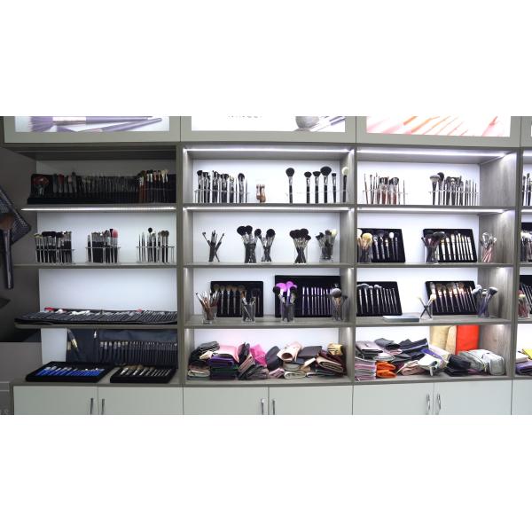 Copper Ferrule Powder ODM Face Makeup Brushes