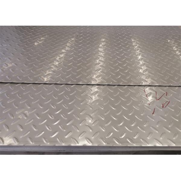 Embossed Checkered 304 Stainless Steel Sheet 4X4 3mm 1mm SS Perforated Sheet 8K Polished