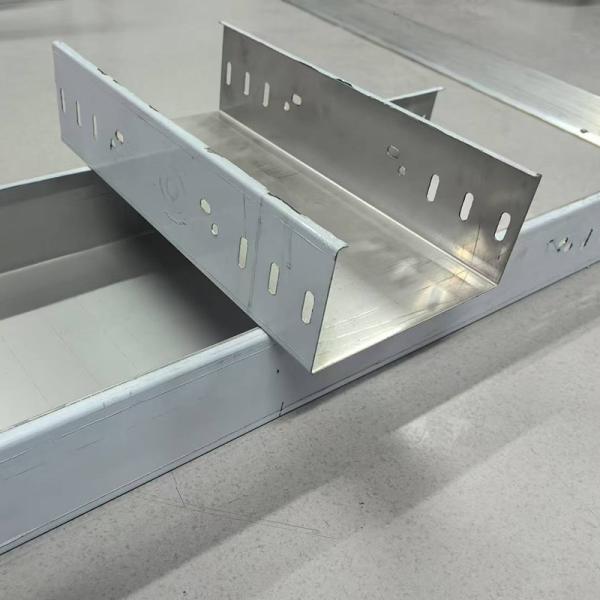 Easy To Modify And Adapt Stainless Steel Electrical Cable Tray Types / Raceway Cable Tray
