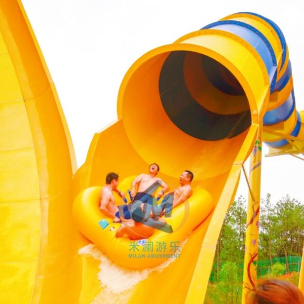 Commercial Use Big Trumpet Water Slide Abundant Color For Adult Teenager