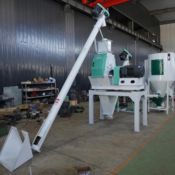Fish Feed Pellet Machine Cattle Feed Making Machine
