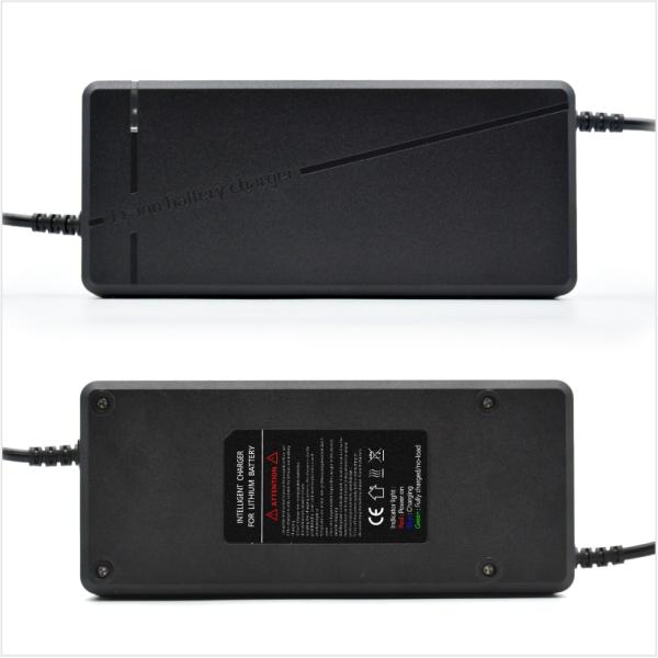 Durable Plastic Case Intelligent Lithium Battery Chargers YM-R15-SK