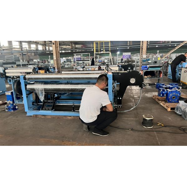 High Precision Light Duty Metal Wire Mesh Weaving Machine Quick Turnaround