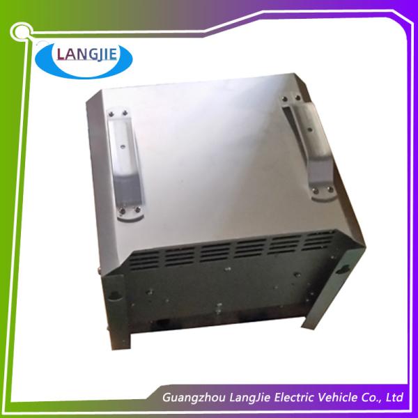 Lead Acid Car Battery Charger Suitable For Compact Design Of Electric Club Cars