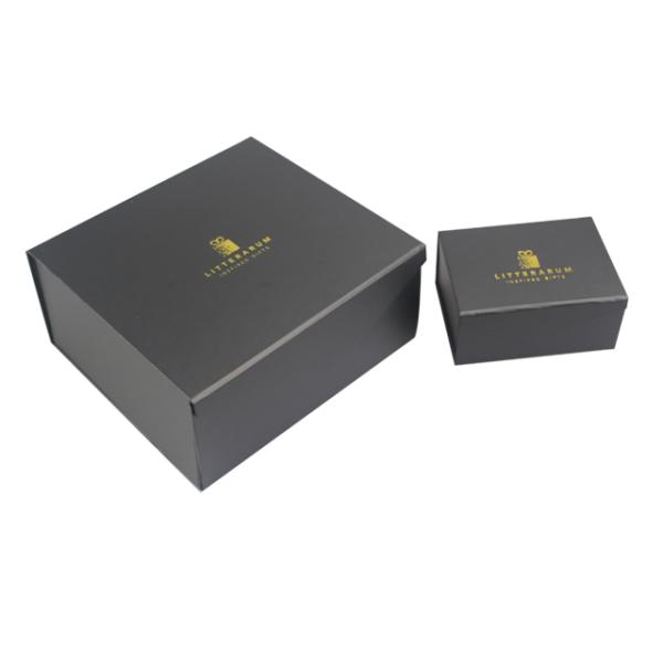 Luxury Matte Black Magnetic Folding Hot Foil Logo Apparel Custom Clothing Boxes Packaging Box