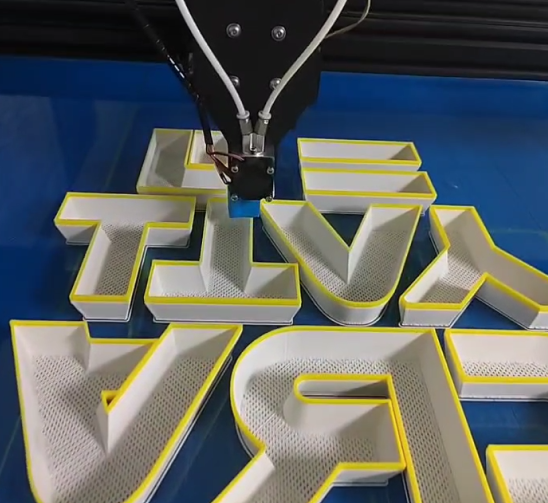 FDM Forming Process 3D Printing Machine For Advertising Industry Sign Letters