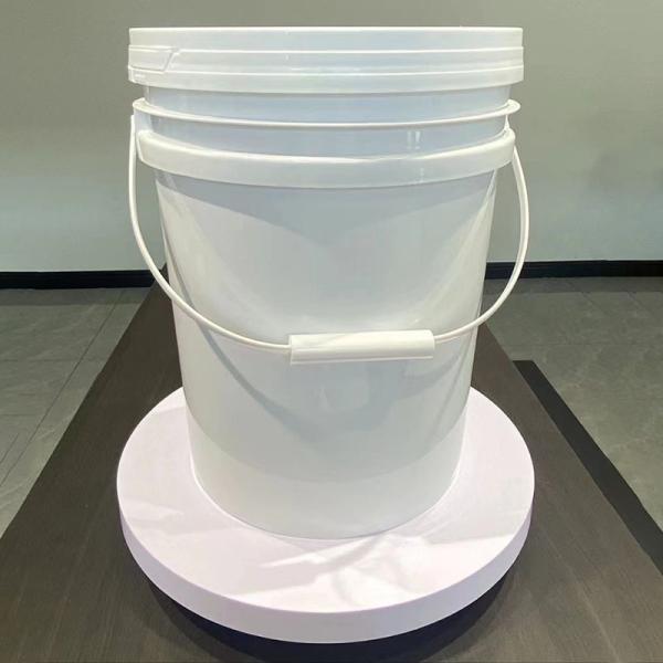 Personalized Round Plastic Paint Bucket with Snap On Lids