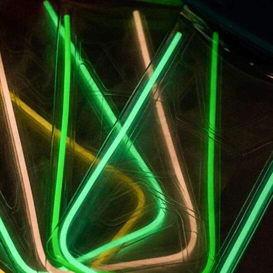 Fluorescent Waterproof Cell Phone Pouch , Sensitive Touch Mobile Phone Waterproof Bag