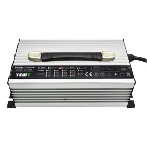 24V 30A 35A Intelligent Electric Car Battery Charger Aluminum Alloy