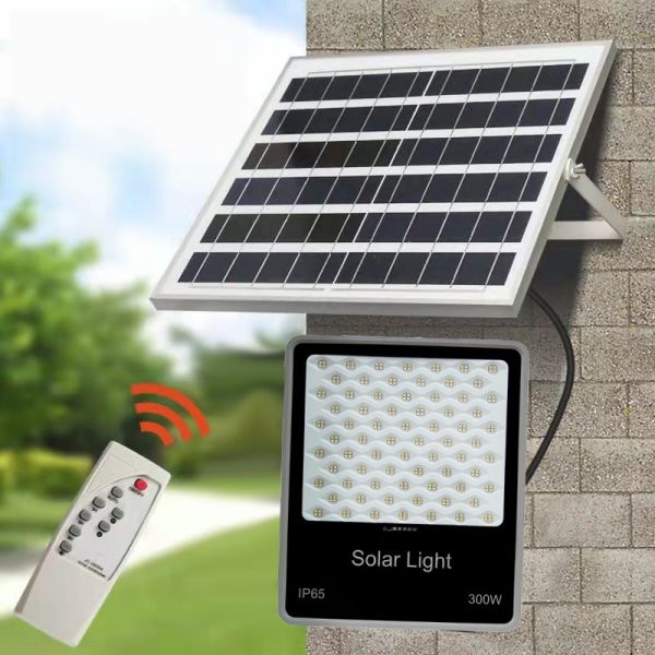 300W Solar Flood Light With Dual Motion Sensor And 15m Range For Outdoor Lighting