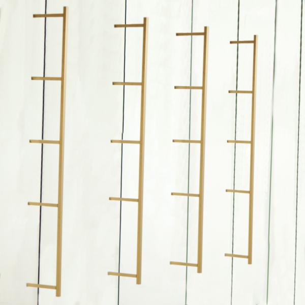 SGS 3 Layer Gold Aluminum Metal Frame Wall Shelf 820mm For Home Decor