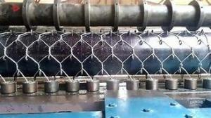 China Hillside Hexagonal Gi Wire Net Making Machine With CE  Approval on sale