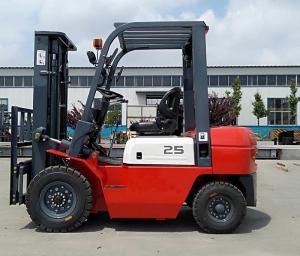 Quality CPC25 Road Construction Machinery 2.5 Ton Diesel Forklift With Duplex Mast 3.0m Lifting Height for sale