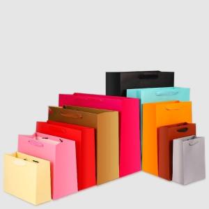 Quality Lightweight Paper Packaging Bag Custom Retail Paper Bags for sale