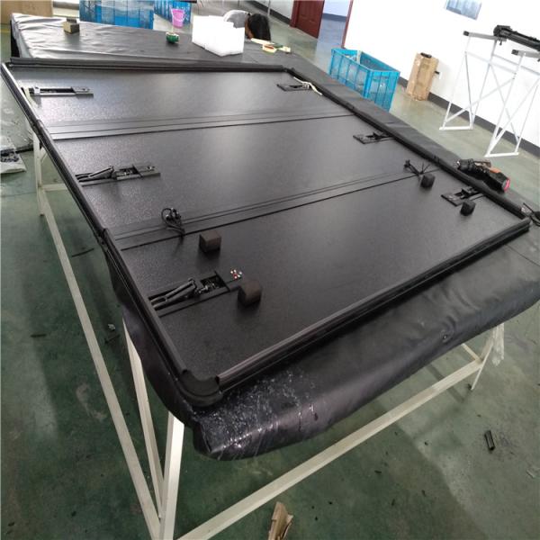 4 Doors Pickup 4X4 Tonneau Bed Cover Aluminum Honeycomb Plate / PVC Material