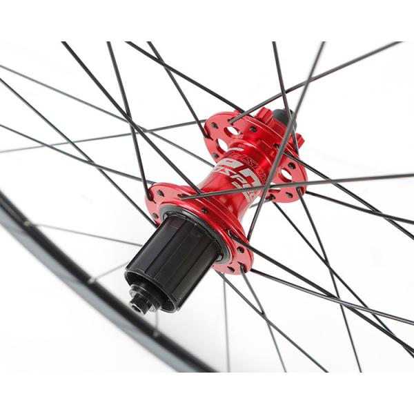 Disc Brake Alloy Bicycle Wheels 700C Four Axle With RoHS Certificate