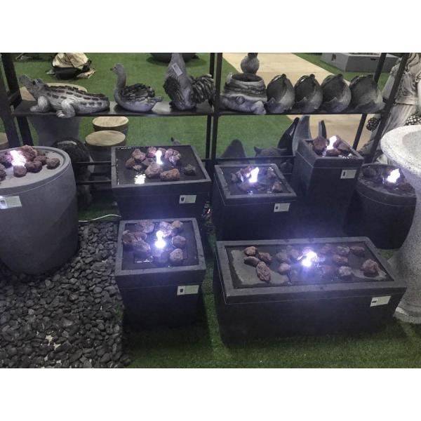 Garden Ball Decoration Resin Water Fountain Fiberglass Rolling Sphere Fountain Easy to install right weight indoor water