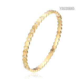 China Honeycomb Hexagonal Stainless Steel Bangle CE Personalized 14k Gold Bracelet on sale