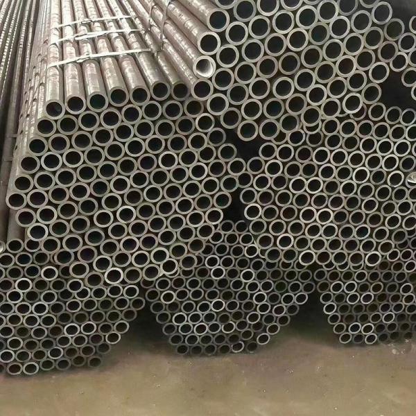 API 5L Seamless Round Carbon Steel Pipe ASTM A106