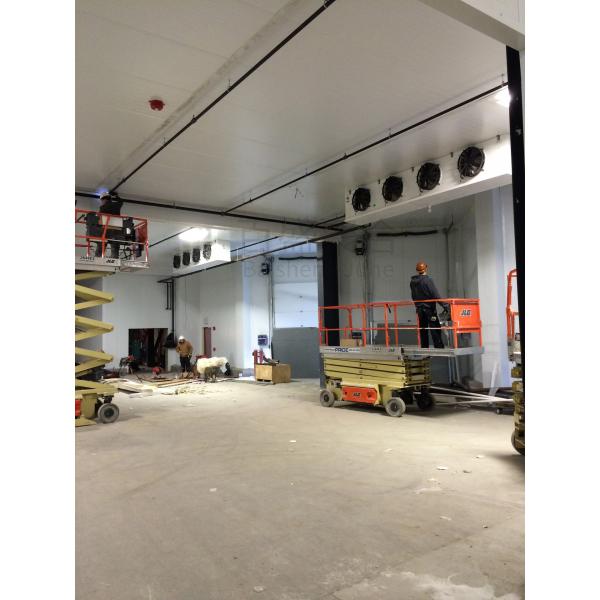 Corrugated Steel Plate Roofing Walk-in Deep Freezer Cold Room for Seafood Storage