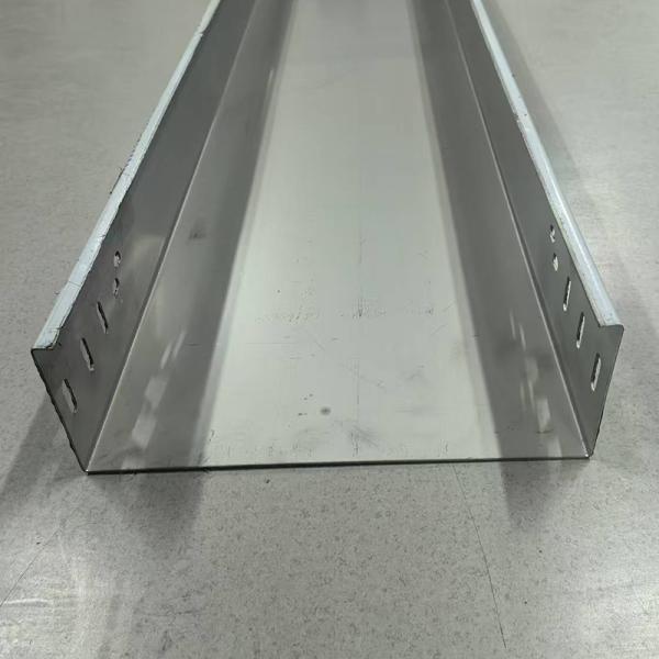 Customized Sheet Metal Cable Tray Silver For Organized Cable Management 50mm-1000mm