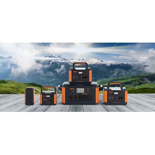 303Wh Portable Outdoor Emergency Power Supply 244*171*177mm USB-A 3*18W