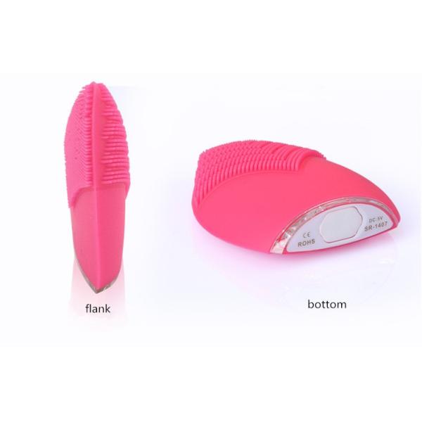 Safety Silicone Face Scrubber , Silicone Face Exfoliator 6000 R / Min Rotate Speed