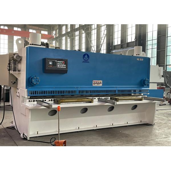 Efficient Hydraulic Guillotine Shearing Machine 3200mm Cutting Length E21S Controller