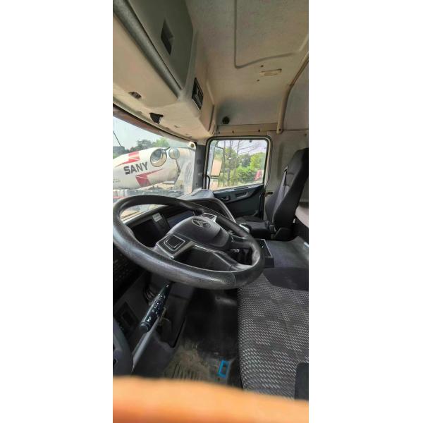 Used Concrete Mixer Truck 12m3 Mounted Delong Chassis 450L Water Tank Capacity