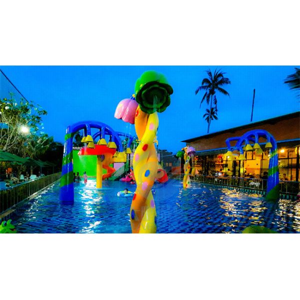 Double Flower Water Splash Pad Fiberglass Height 2.2m Width 1.6m For Spray Park